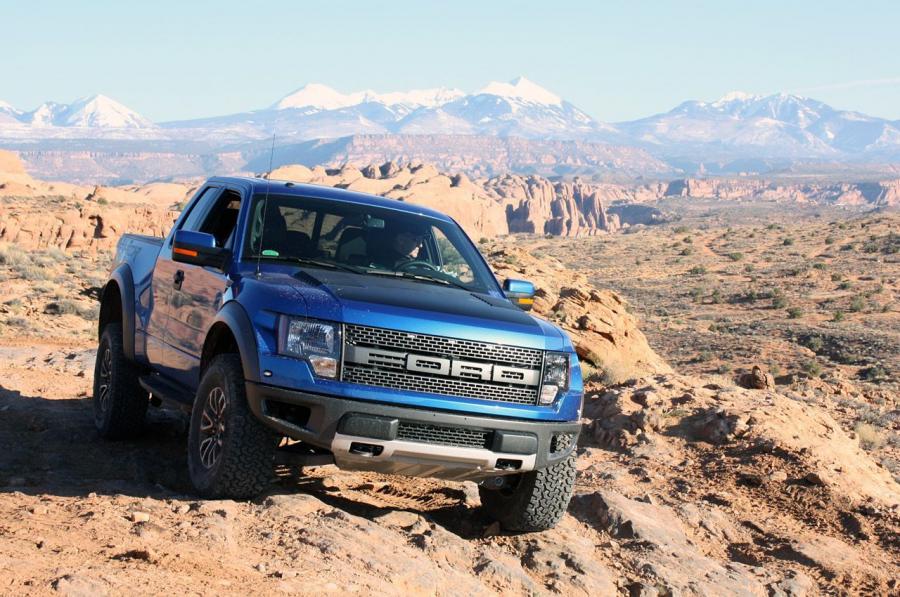  Ford F-150 SVT Raptor 2012 года  (фото 45 из 56)